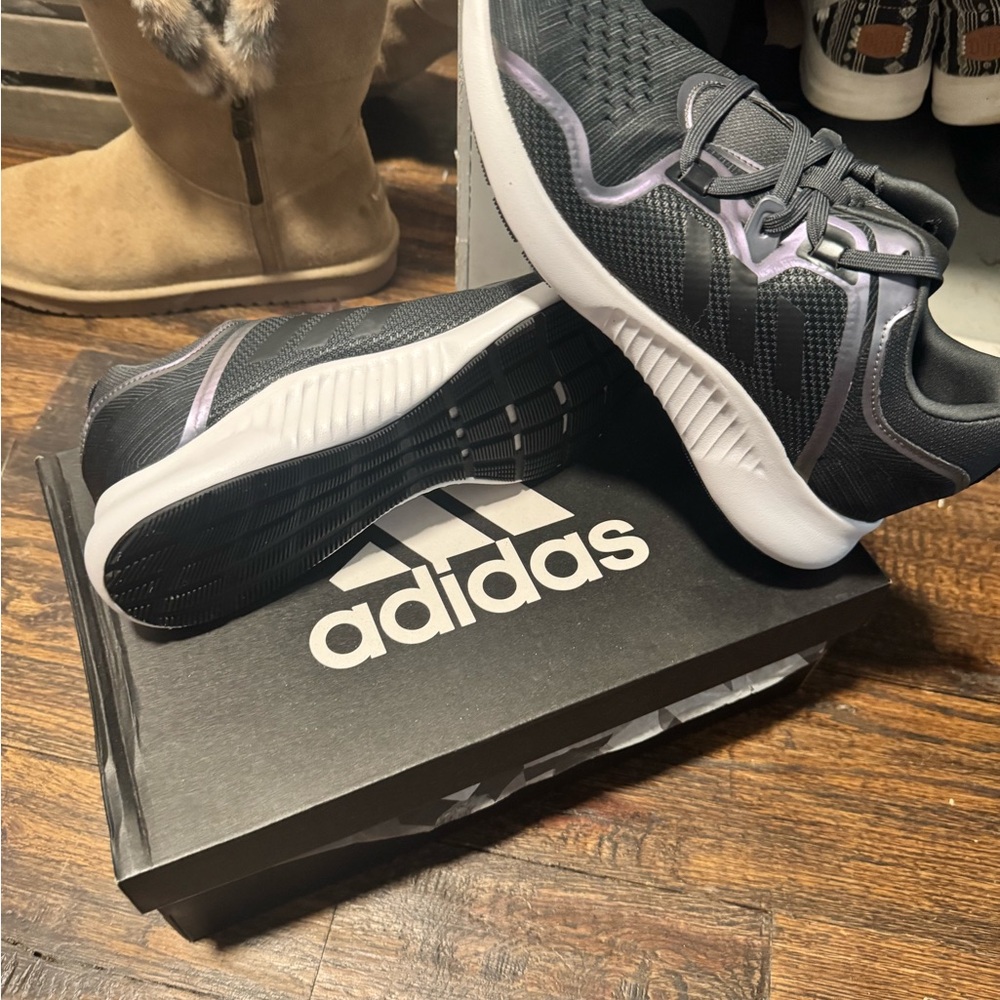 Adidas Edgebounce Running Shoes Box